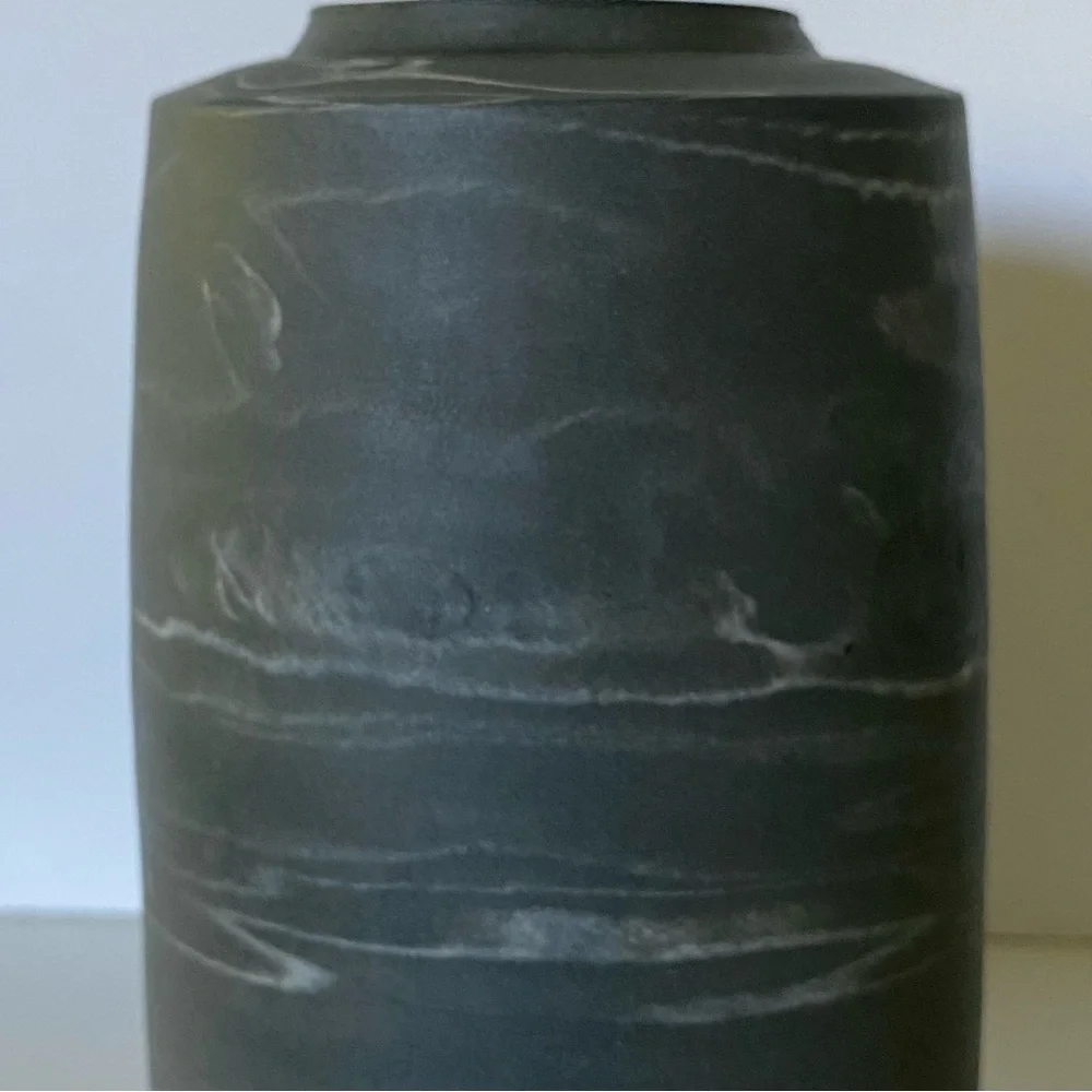 Clay Swirl Pottery Vase Handmade Gray White Marble Look 6” Matte Finish Nemadji